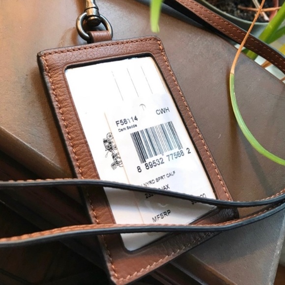 Authentic Coach Calf leather sport lanyard/Cd/ID - Picture 4 of 7